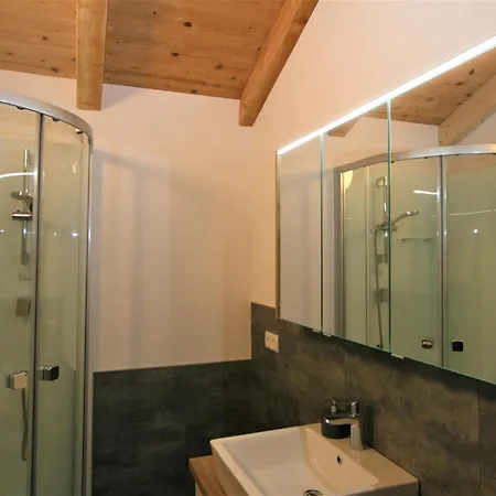 Appartement Johann By Interhome Fügen